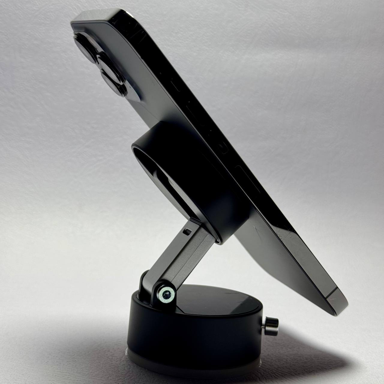 هولدر موبایل مگ سیف وکیوم